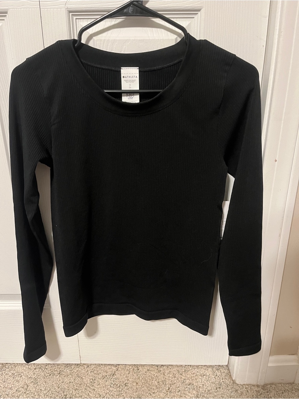 Athleta Black Ribbed Long Sleeve Crewneck Top